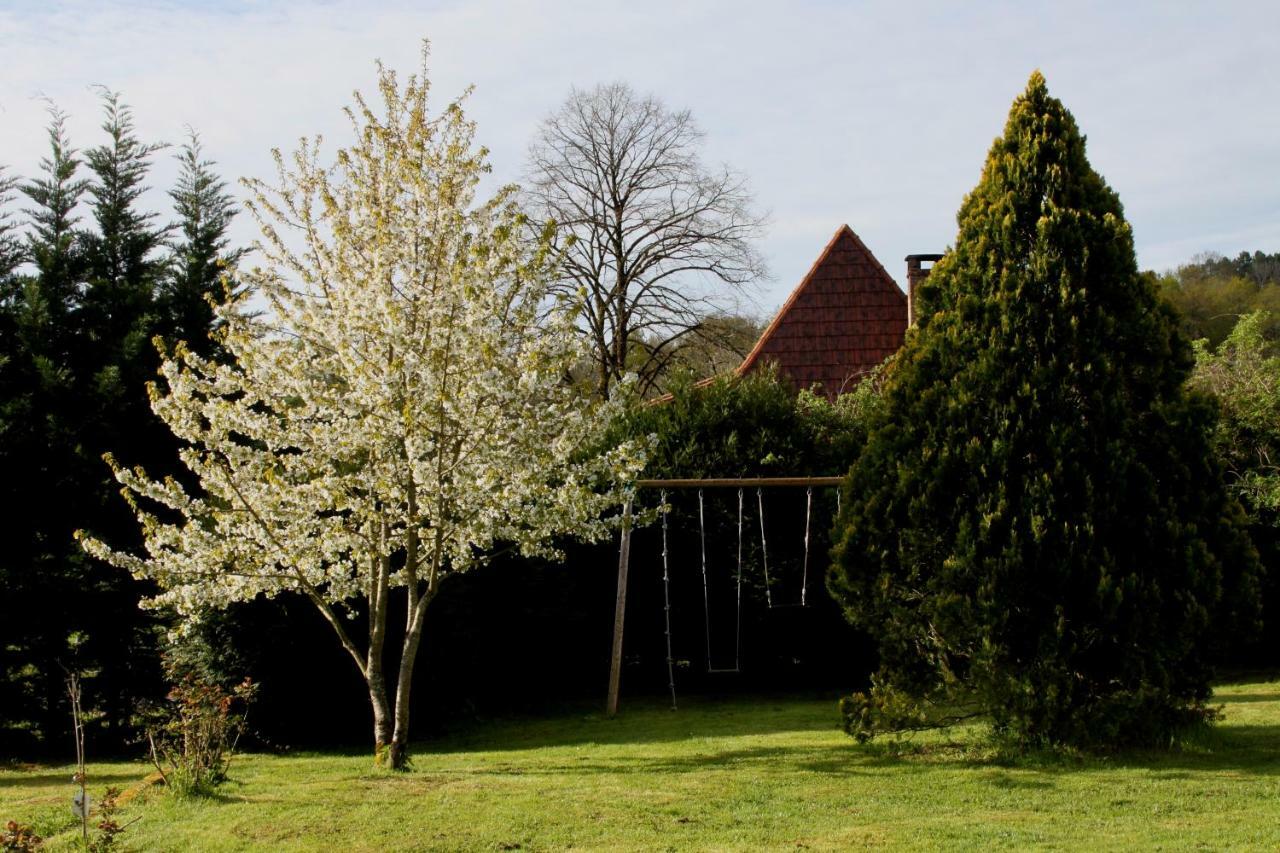 La Maison Du Bonheur Anlhiac Exterior foto